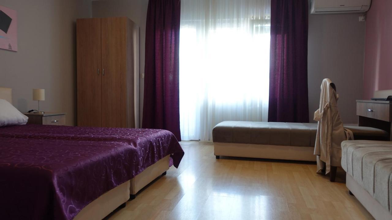 Apartments Tatjana Ягодина Екстериор снимка