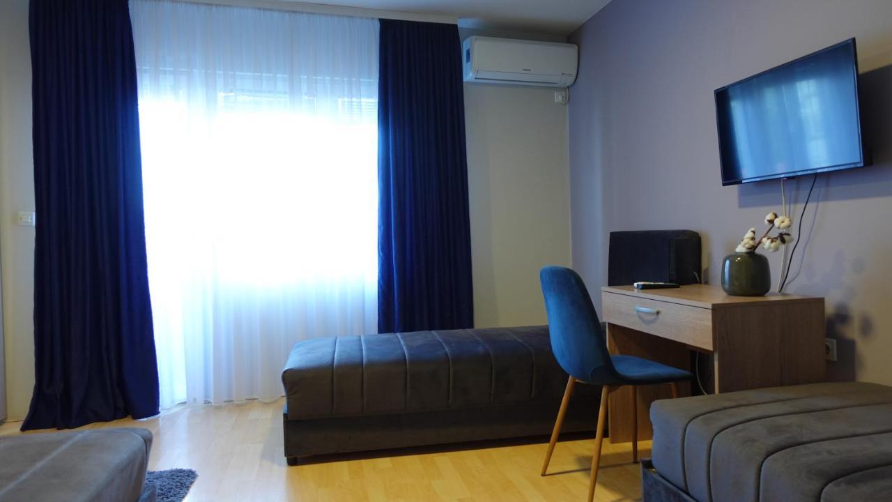Apartments Tatjana Ягодина Екстериор снимка