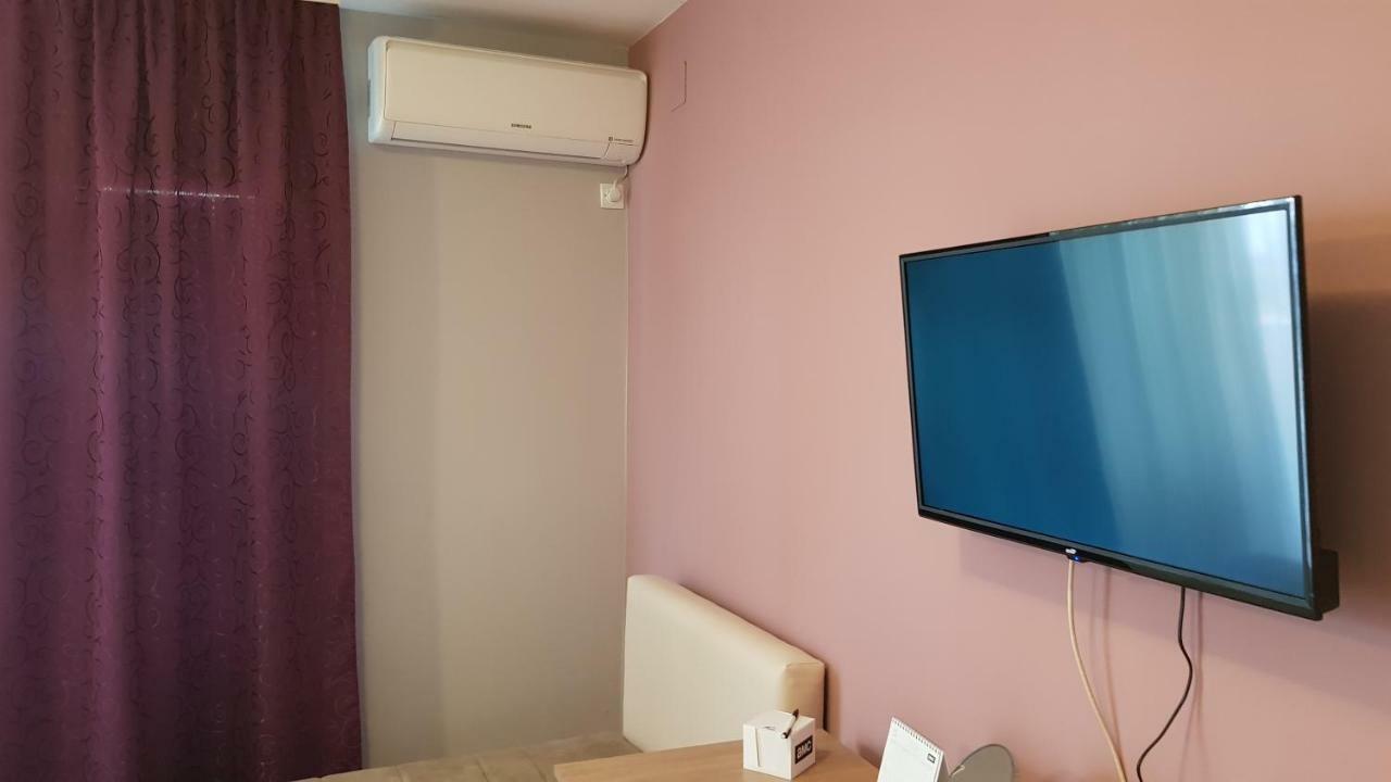 Apartments Tatjana Ягодина Екстериор снимка